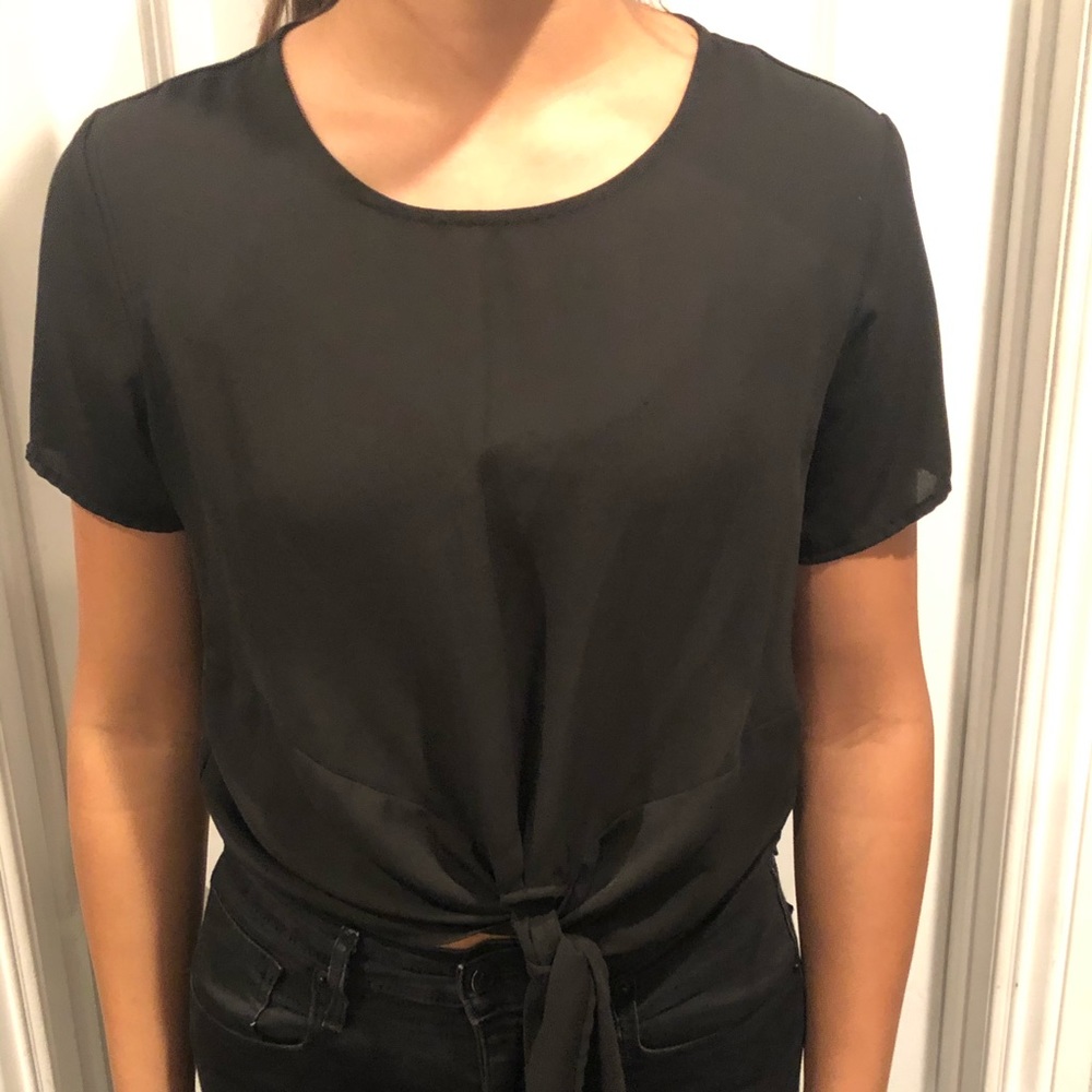 Black mesh top